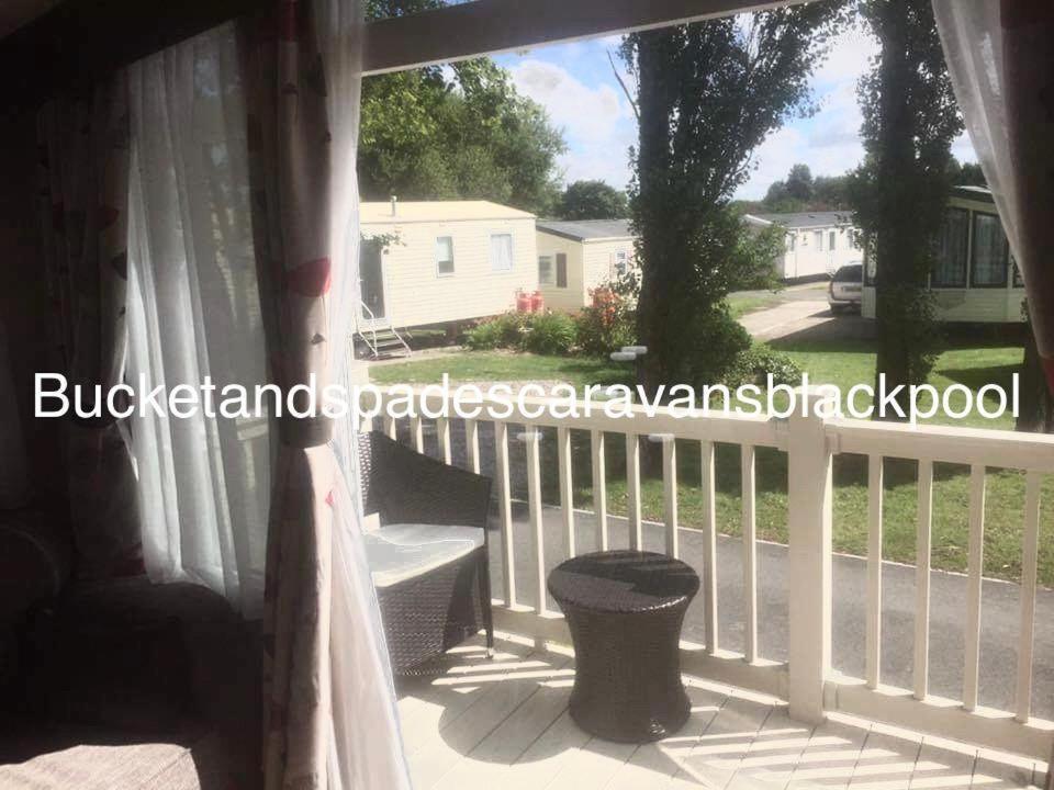 Blackpool Caravans Marton Mere Luaran gambar
